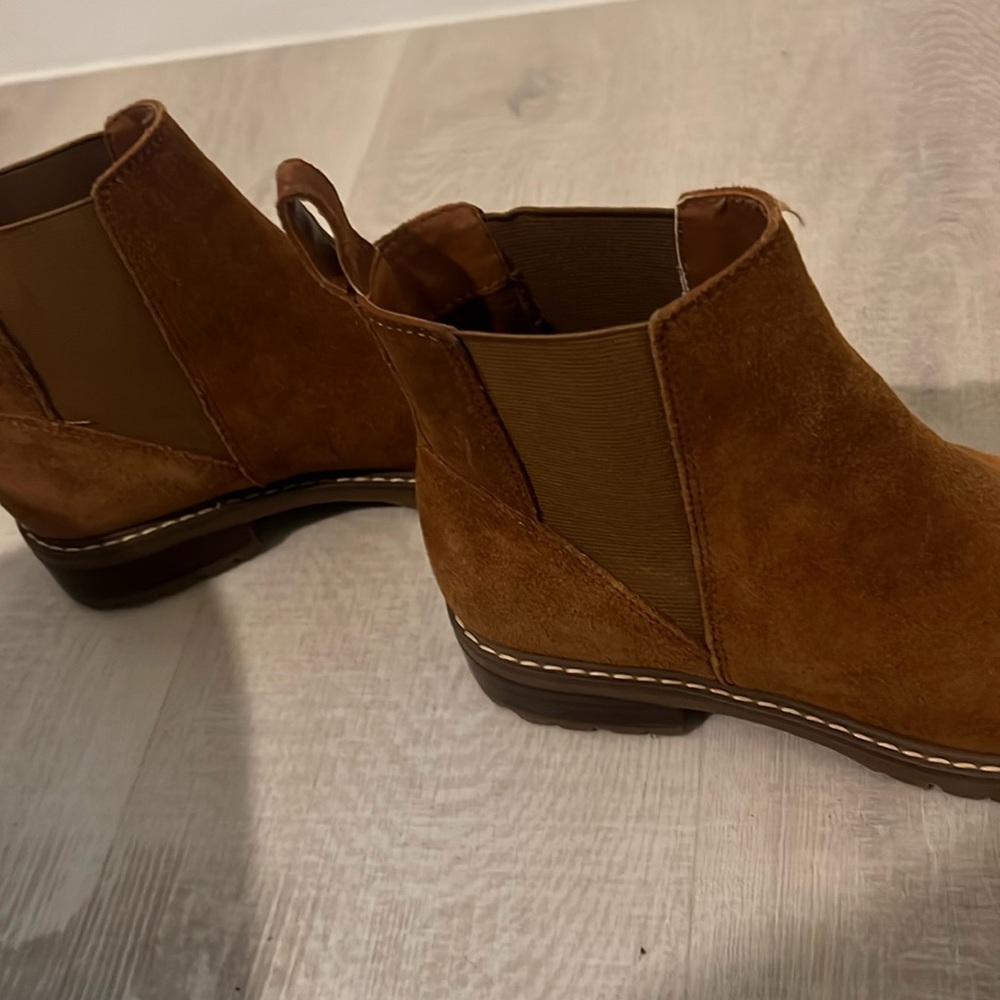 Steve Madden Brown Heeled Boots
